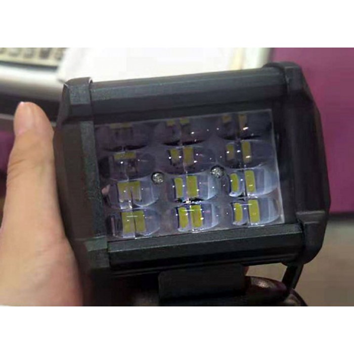Светодиодная фара EA Light X JRF 4D 36W 2000 Лм 95×80×65 мм (12×3W, 6000K, 9–32V, IP67) для авто и спецтехники