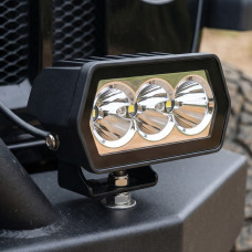 Світлодіодна LED фара дальнього світла SPOT W0715F-P7 15Вт Osram 3×5Вт 85×45×50 мм (03688)