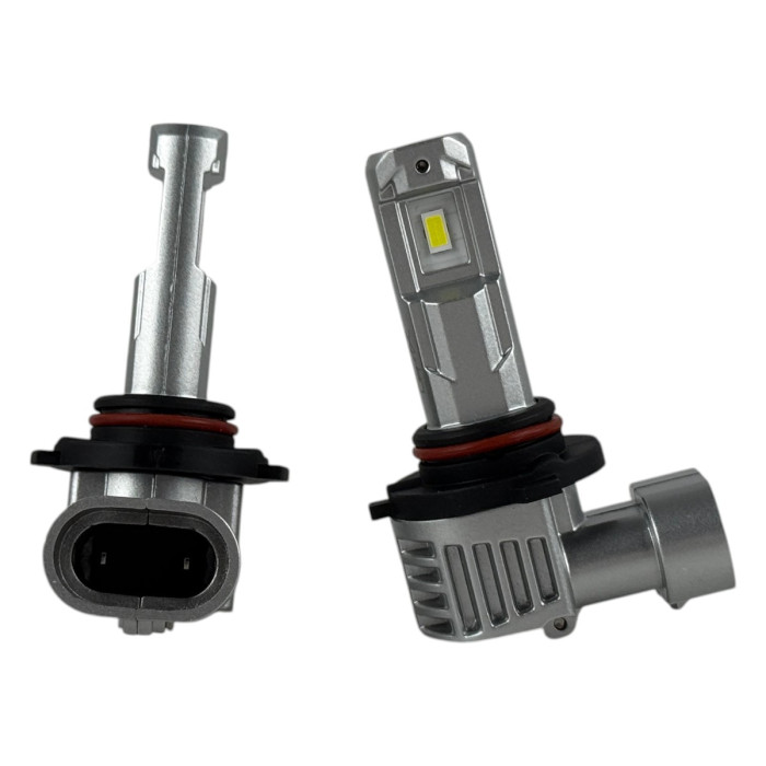 LED лампы Volvo V50 2004- HB3 M6X дальний свет (4000Lm 5500K) / Вольво V50 (комплект 2 шт.)