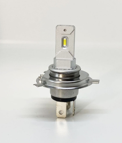 Комплект светодиодных ламп EA Light X LSK-G11-H4-3000LM Белый